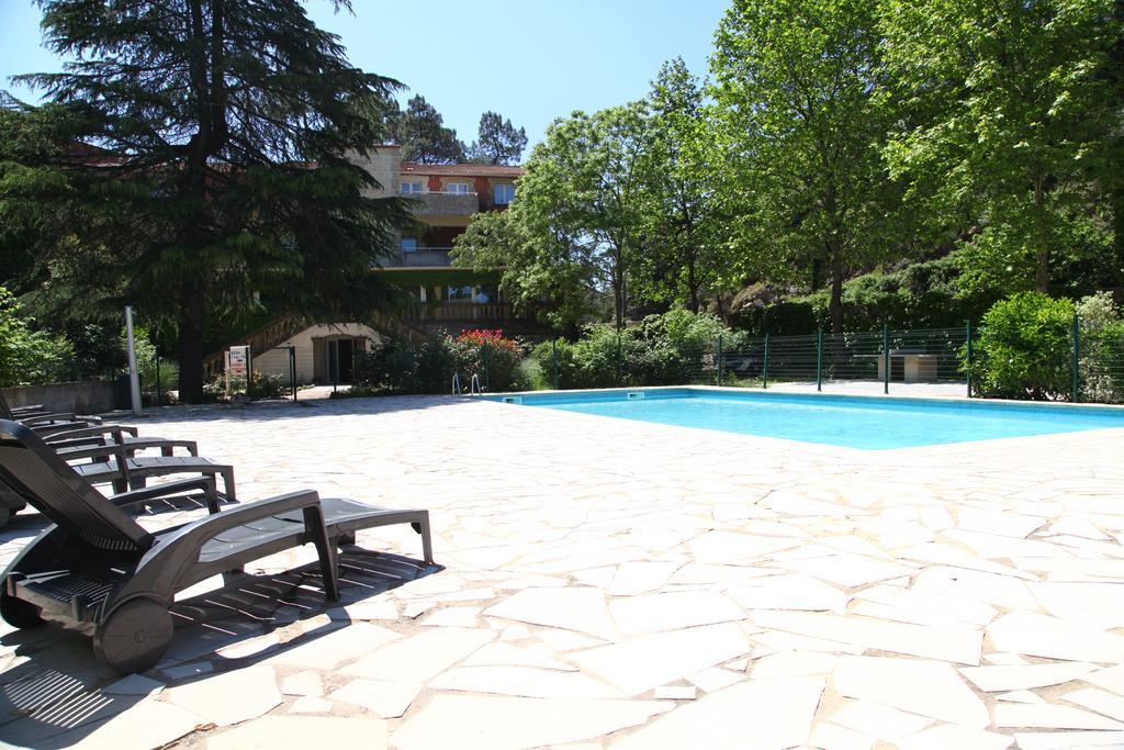 Apart'Hotel Les 4 Sources Corbes Exterior photo